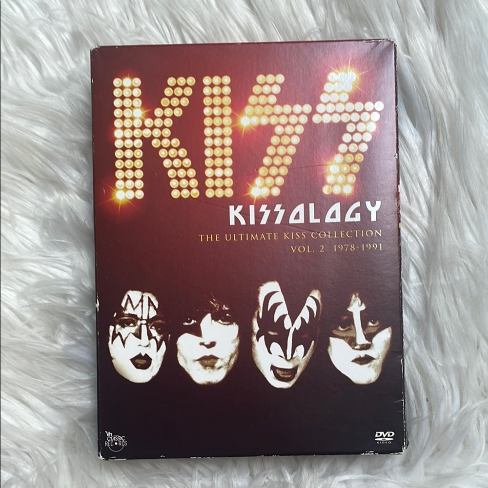 Kissology Vol. 2 DVD Set
